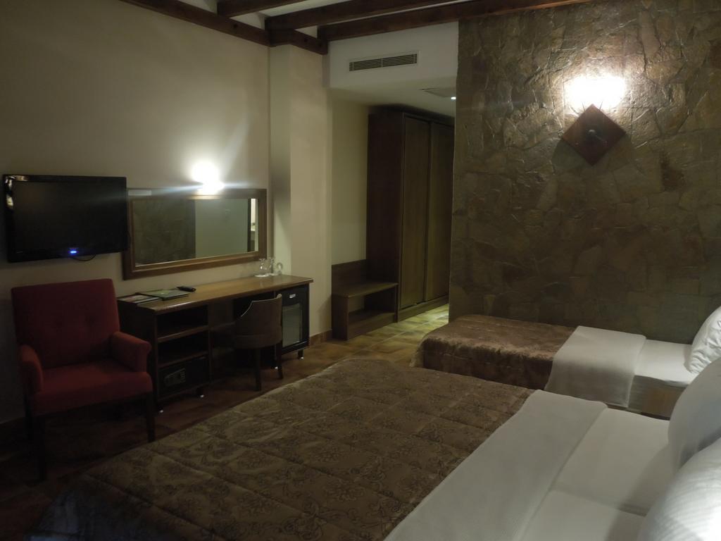 Masi Hotel İmroz Oda fotoğraf